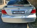 Toyota Camry 2005 года за 5 400 000 тг. в Шымкент – фото 5