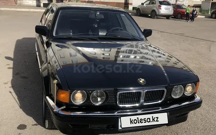 BMW 735 1989 года за 800 000 тг. в Астана