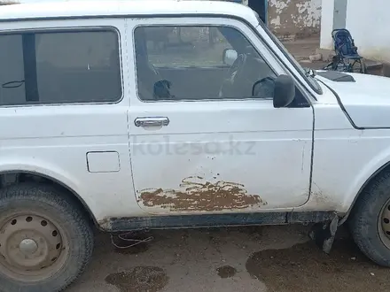 ВАЗ (Lada) Lada 2121 2014 года за 1 500 000 тг. в Караганда – фото 2