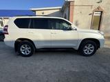 Toyota Land Cruiser Prado 2014 года за 17 000 000 тг. в Атырау – фото 4