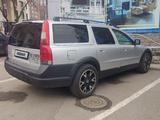 Volvo XC70 2001 года за 4 380 250 тг. в Алматы – фото 2