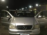 Mercedes-Benz ML 320 2001 годаүшін4 500 000 тг. в Караганда