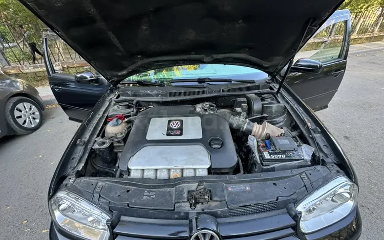 Volkswagen Golf 2002 года за 2 000 000 тг. в Караганда