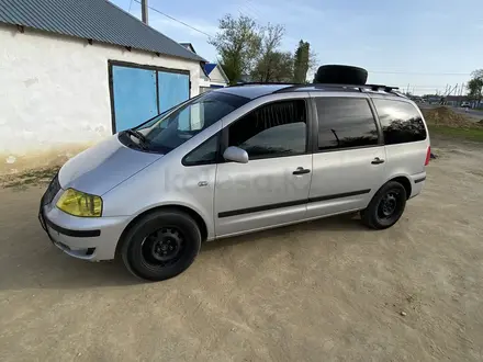 Volkswagen Sharan 2002 года за 2 800 000 тг. в Актобе – фото 11