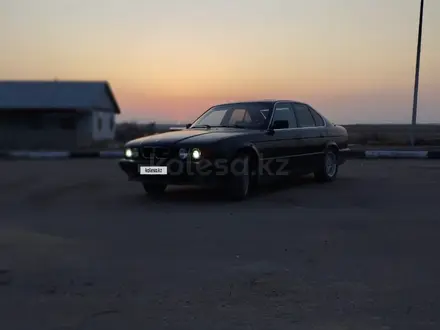 BMW 525 1991 года за 1 300 000 тг. в Шу – фото 20