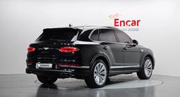 Bentley Bentayga 2023 годаүшін85 000 000 тг. в Астана – фото 3