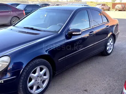 Mercedes-Benz C 240 2001 года за 4 500 000 тг. в Актобе – фото 8