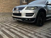 Volkswagen Touareg 2007 года за 9 600 000 тг. в Алматы