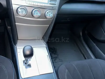Toyota Camry 2006 года за 5 700 000 тг. в Алматы – фото 18