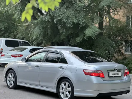 Toyota Camry 2006 года за 5 700 000 тг. в Алматы – фото 2