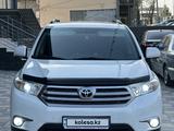 Toyota Highlander 2011 годаүшін13 500 000 тг. в Сарыагаш