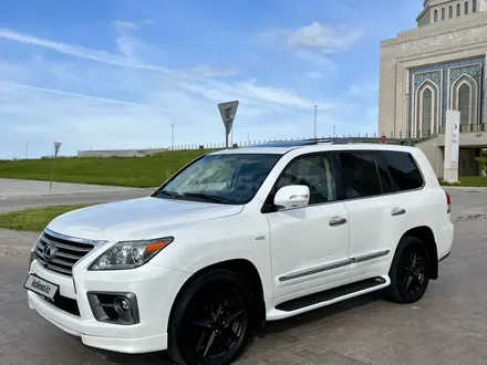 Lexus LX 570 2011 года за 21 000 000 тг. в Астана – фото 4