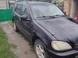 Mercedes-Benz ML 320 1999 года за 3 300 000 тг. в Усть-Каменогорск – фото 2