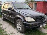 Mercedes-Benz ML 320 1999 года за 2 300 000 тг. в Усть-Каменогорск