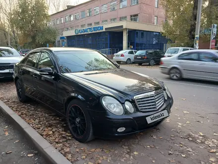 Mercedes-Benz E 200 2008 года за 6 200 000 тг. в Алматы – фото 3