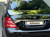 Mercedes-Benz S 500 2010 года за 11 000 000 тг. в Шымкент – фото 3