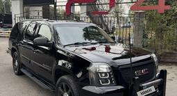 GMC Yukon 2006 года за 12 000 000 тг. в Алматы