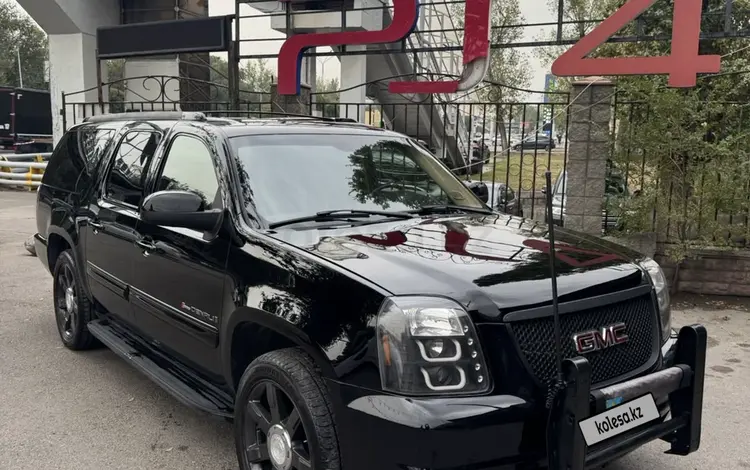GMC Yukon 2006 года за 12 000 000 тг. в Алматы
