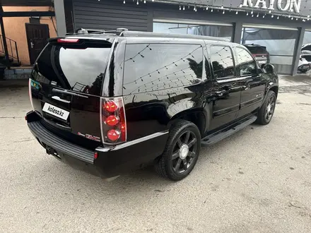 GMC Yukon 2006 года за 12 000 000 тг. в Алматы – фото 8