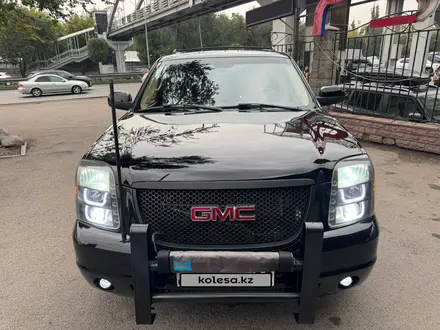 GMC Yukon 2006 года за 12 000 000 тг. в Алматы – фото 10