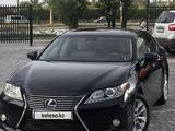 Lexus ES 300h 2014 года за 12 000 000 тг. в Тараз – фото 2