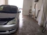 Toyota Ipsum 2004 годаүшін3 700 000 тг. в Атырау – фото 2