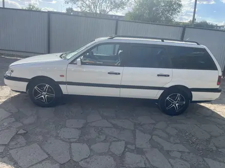 Volkswagen Passat 1996 года за 2 000 000 тг. в Караганда – фото 2