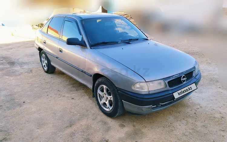 Opel Astra 1994 годаfor750 000 тг. в Актау