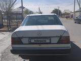 Mercedes-Benz E 200 1991 года за 1 250 000 тг. в Шымкент – фото 4