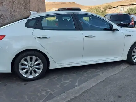 Kia K5 2017 года за 7 800 000 тг. в Астана – фото 2