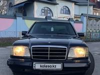 Mercedes-Benz E 220 1994 года за 1 900 000 тг. в Шымкент