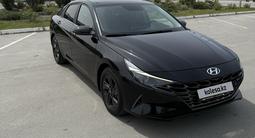 Hyundai Elantra 2022 года за 7 800 000 тг. в Атырау