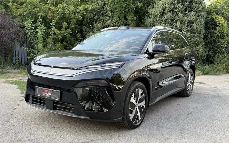 BYD Tang L 2025 года за 22 700 000 тг. в Алматы