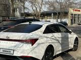 Hyundai Elantra 2023 года за 8 500 000 тг. в Алматы – фото 4