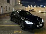 Mercedes-Benz S 350 2007 года за 7 600 000 тг. в Астана – фото 2