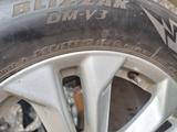 Диски с резиной.225.65.17 за 200 000 тг. в Алматы – фото 3