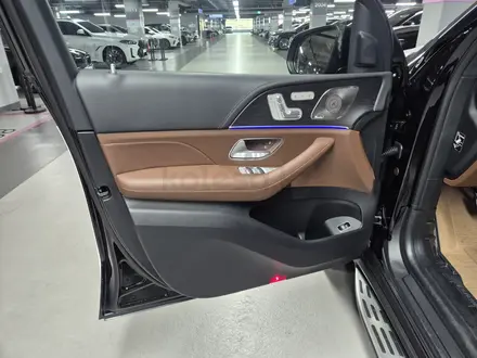 Mercedes-Benz GLS 450 4MATIC 2026 года за 72 000 000 тг. в Астана – фото 11