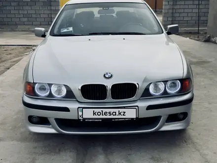 BMW 528 1999 года за 3 450 000 тг. в Шымкент