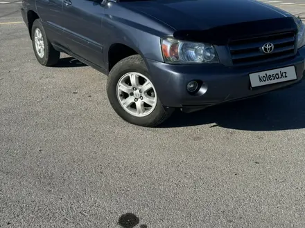 Toyota Highlander 2003 года за 5 800 000 тг. в Шымкент – фото 4