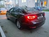 Hyundai Sonata 2015 годаүшін7 200 000 тг. в Усть-Каменогорск – фото 3