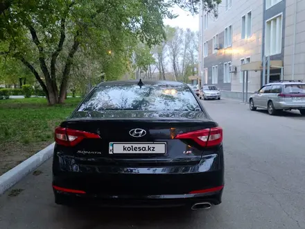 Hyundai Sonata 2015 года за 7 200 000 тг. в Усть-Каменогорск – фото 8