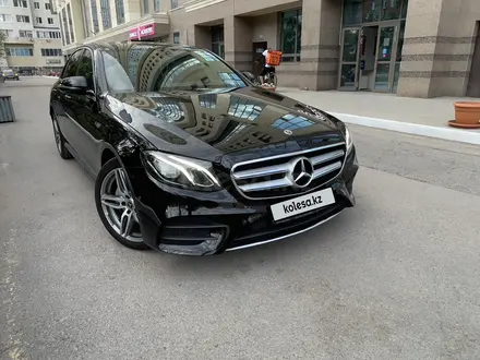 Mercedes-Benz E 200 2020 года за 23 500 000 тг. в Астана