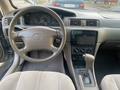 Toyota Camry 2001 годаfor3 750 000 тг. в Алматы – фото 8