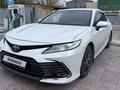 Toyota Camry 2021 годаfor16 500 000 тг. в Шымкент – фото 2