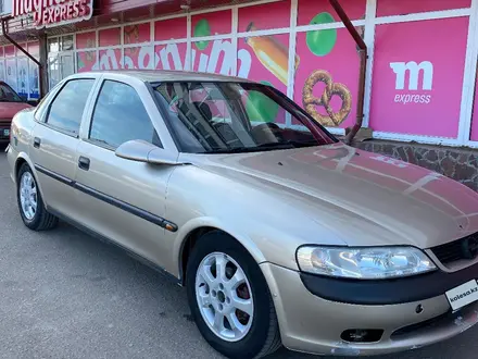 Opel Vectra 1997 года за 1 600 000 тг. в Петропавловск