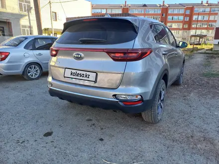 Kia Sportage 2020 года за 10 350 000 тг. в Уральск – фото 2