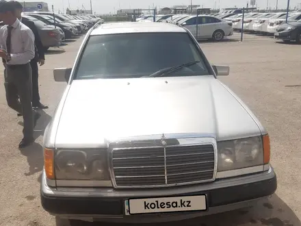 Mercedes-Benz E 200 1991 года за 1 300 000 тг. в Туркестан – фото 2