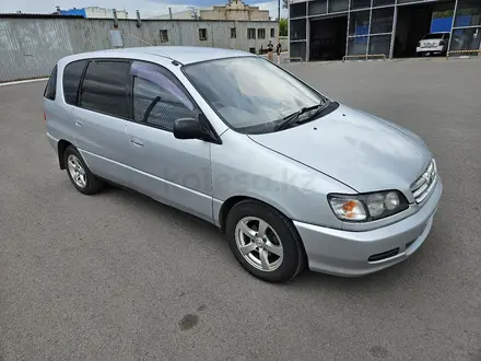 Toyota Ipsum 1996 года за 3 500 000 тг. в Караганда – фото 2