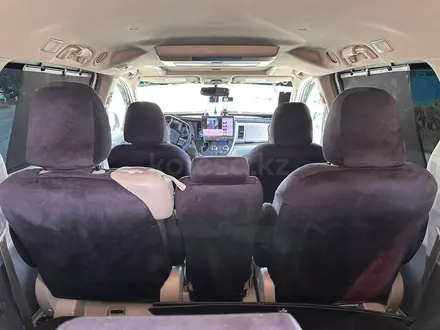 Toyota Sienna 2015 года за 12 000 000 тг. в Актау – фото 11