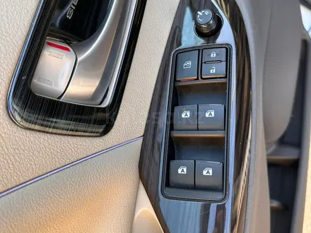 Toyota Sienna 2015 года за 12 000 000 тг. в Актау – фото 18